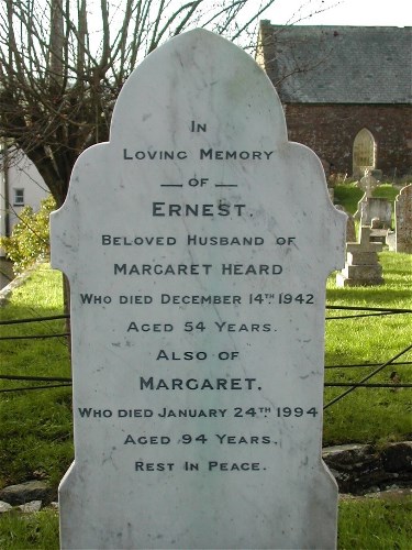 grave of  ernest and margaret Heard and Margaret Heard